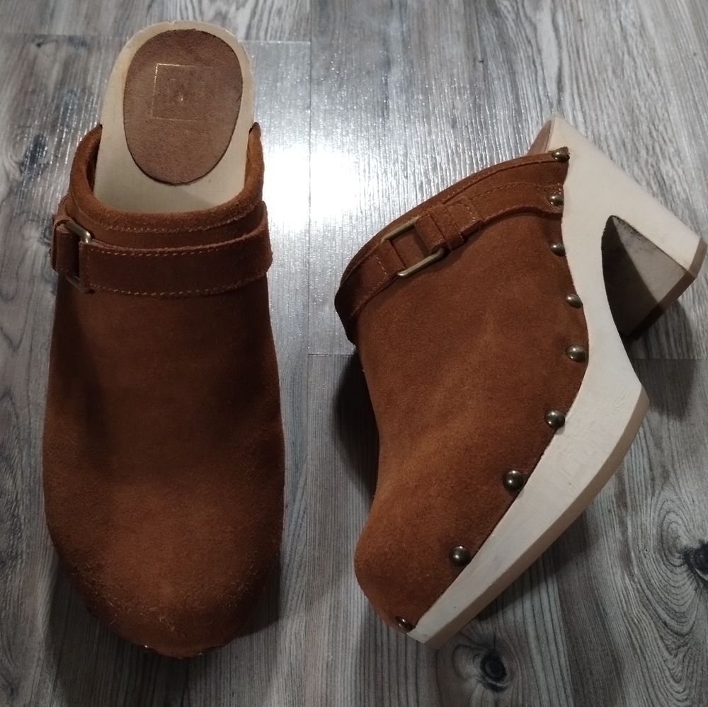 Gap Brown Suede Studded Wood Heel Clogs Women's Size 8.5